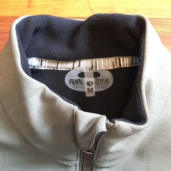 M Pearl iZUMi Bartlett Soft Shell Jacket - Picture 7 of 8